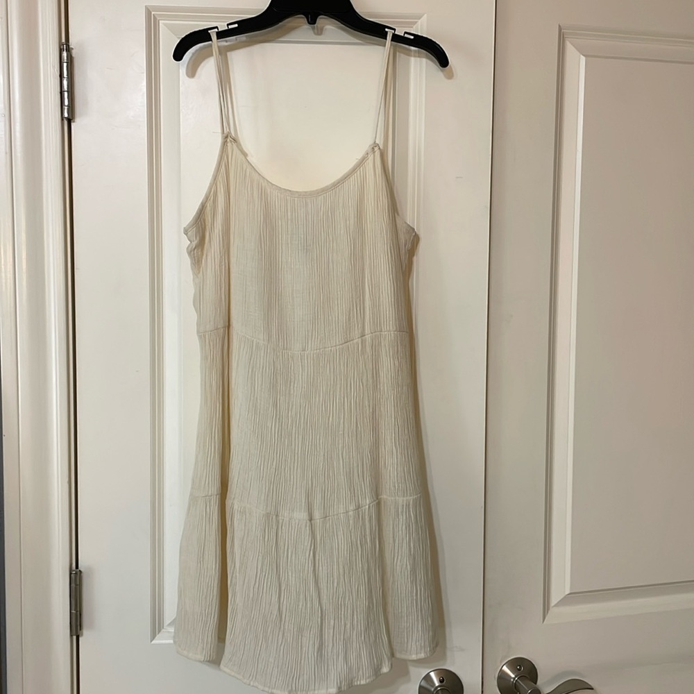 Divided cream dress size M